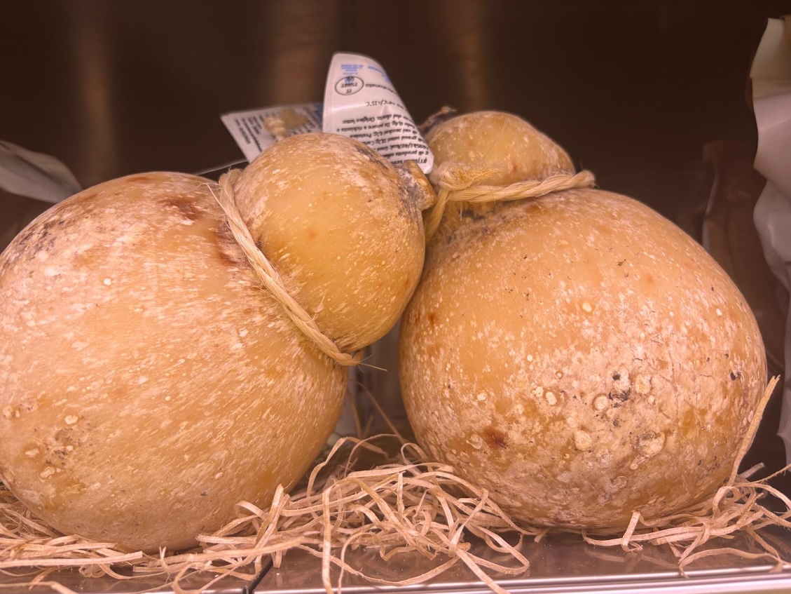 Caciocavallo di grotta pugliese