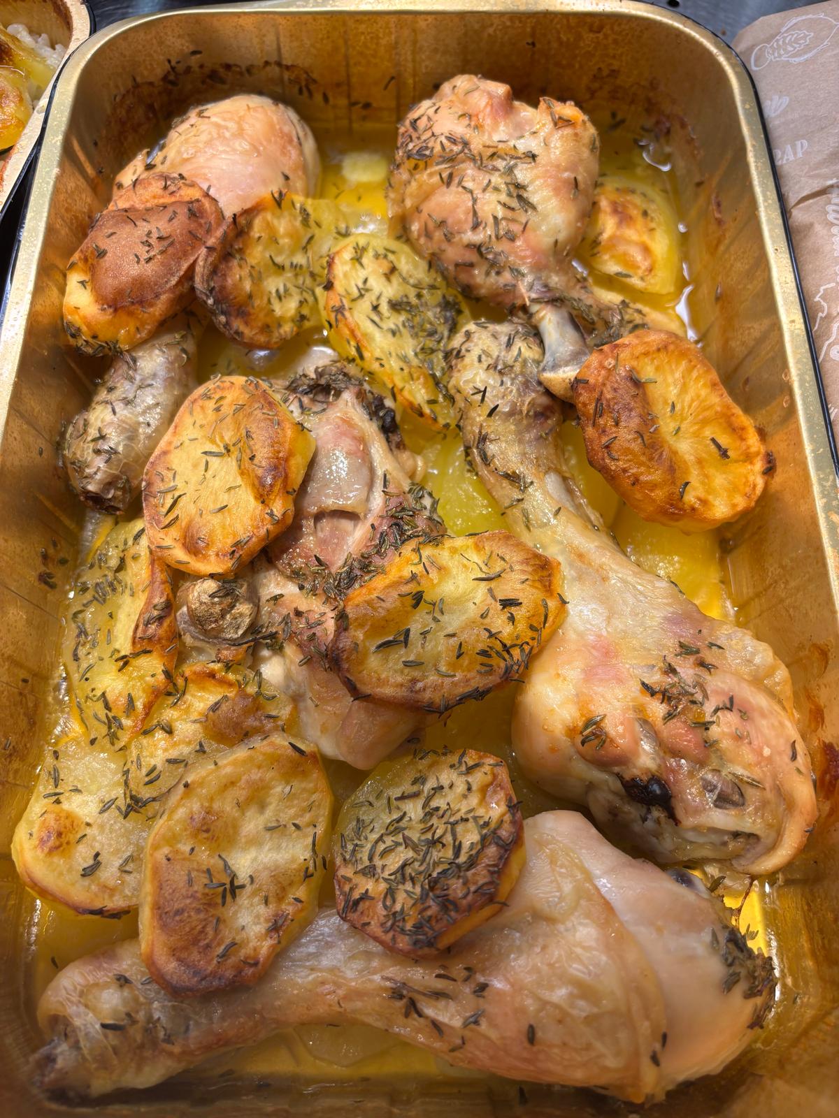 Cosce di pollo con patate